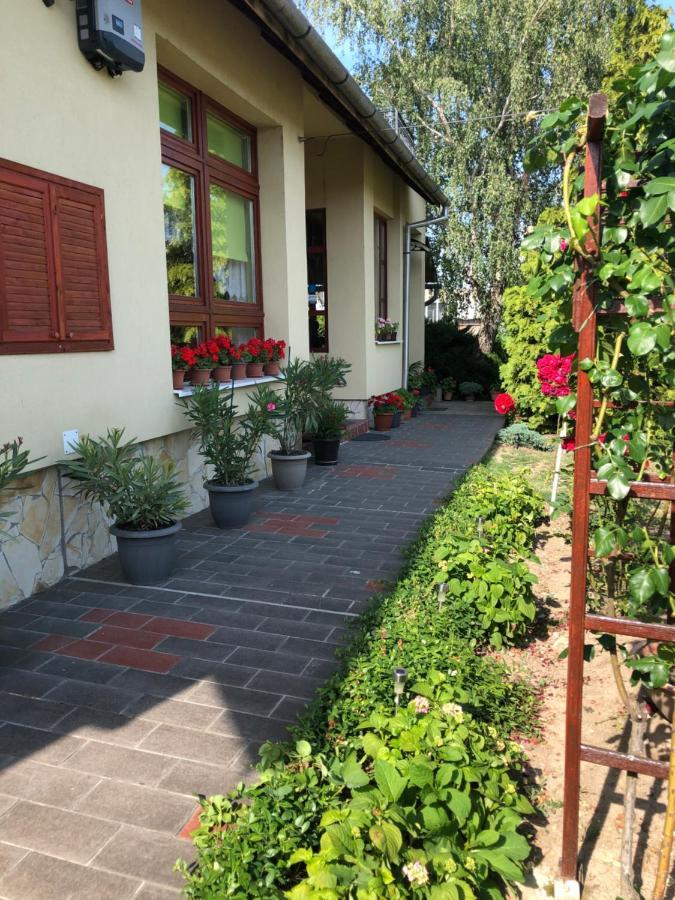 Katalin Vendeghaz Hotel Sárospatak Exterior photo